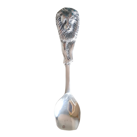 Serving spoon